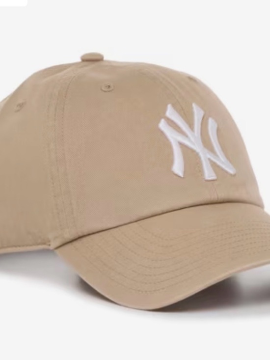 Anthropologie Accessories - New- '47 New York Yankees Clean Up Baseball Cap